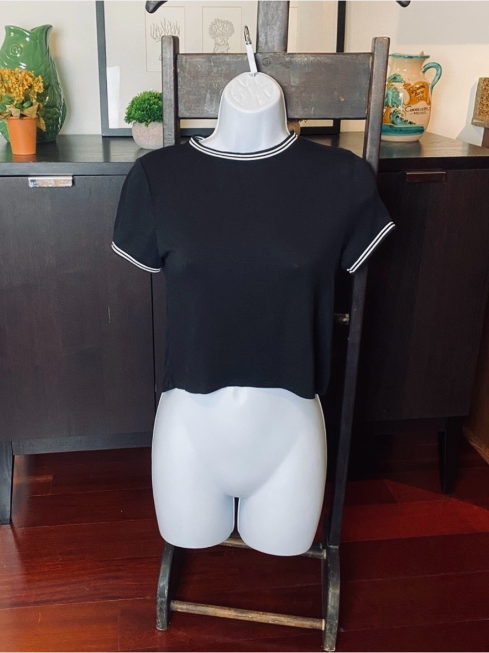 Black Cropped Ringer Tee